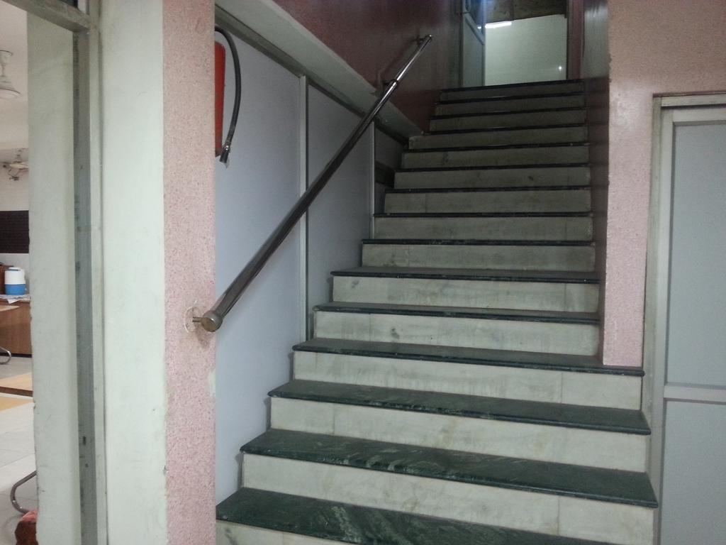 Hotel Royale Paradise Noida Eksteriør bilde