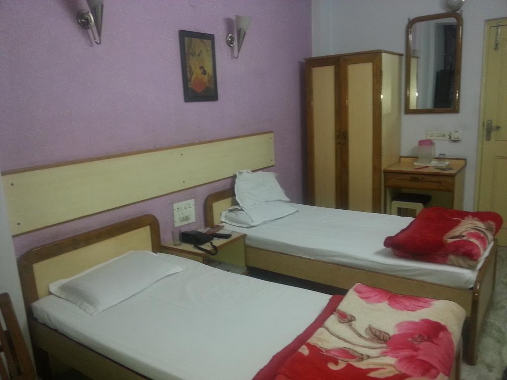 Hotel Royale Paradise Noida Rom bilde